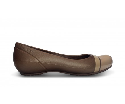 Women’s Cap Toe Flat