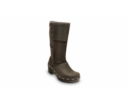 Women's Crocs Cobbler Studded Boot